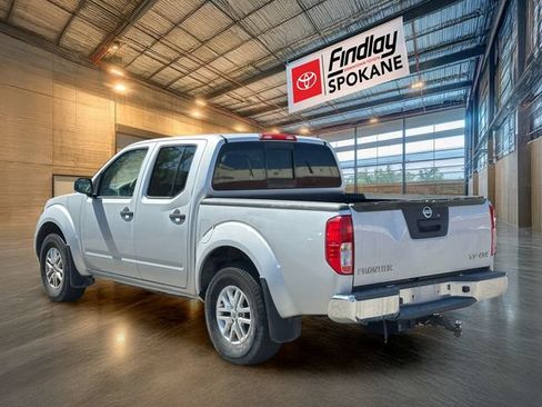Used 2018 Nissan Frontier SV AWD/4WD image 6