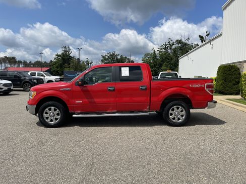 Used 2014 Ford F150 XLT w/ XLT Chrome Package AWD/4WD image 7
