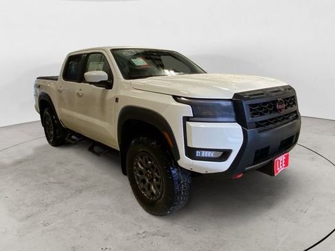 New 2026 Nissan Frontier PRO-4X w/ Pro-4x Convenience Package image 7