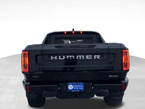 Used 2024 GMC Hummer EV 2X w/ LPO, Illumination Package image 7