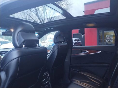 Used 2016 Lincoln MKX Select w/ Select Plus Package image 15