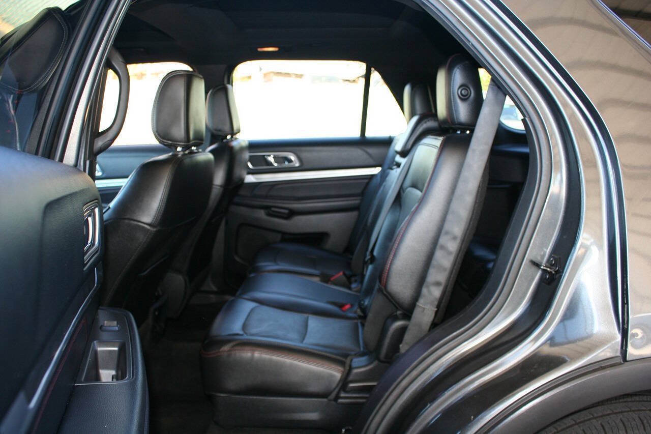 Used 2016 Ford Explorer Sport w/ Equipment Group 401A AWD/4WD image 24