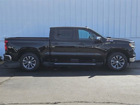 New 2025 Chevrolet Silverado 1500 LT w/ Z71 Off-Road Package image 2