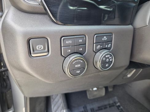 Certified 2025 Chevrolet Silverado 1500 LT Trail Boss w/ Convenience Package II AWD/4WD image 25