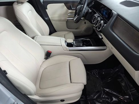 Certified 2023 Mercedes-Benz GLA 250 image 28