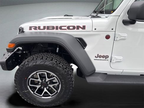 New 2026 Jeep Wrangler Unlimited Rubicon w/ Safety Group image 41
