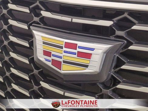 Used 2023 Cadillac XT4 Premium Luxury w/ Cold Weather Package image 30
