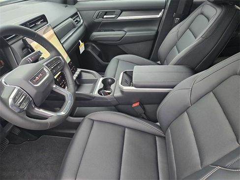 New 2026 GMC Terrain Elevation w/ Elevation Premium Package image 21