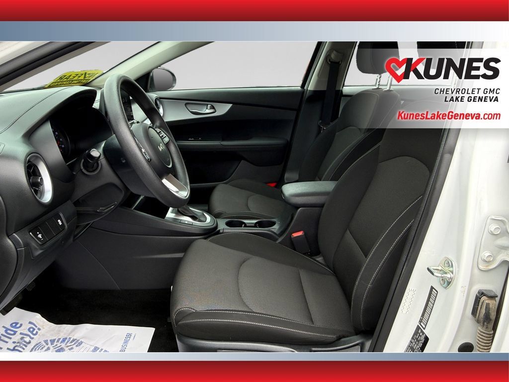 Used 2024 Kia Forte LXS FWD image 18