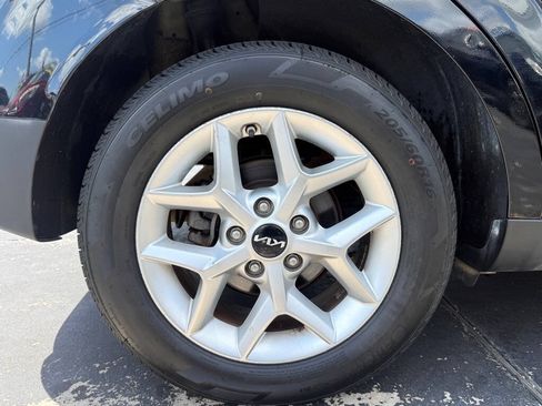 Used 2022 Kia Soul LX w/ Technology Package FWD image 29