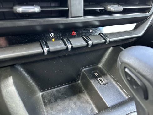 Used 2023 Chevrolet Colorado W/T w/ Safety Package image 27