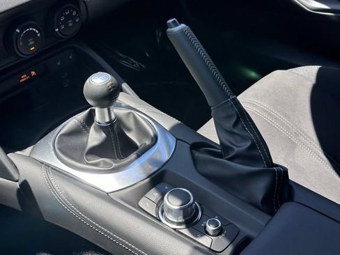 New 2026 MAZDA MX-5 Miata Club RWD image 17