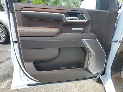 New 2026 GMC Sierra 1500 Denali AWD/4WD image 12