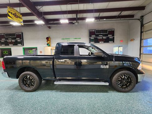 Used 2016 RAM 1500 Big Horn image 5
