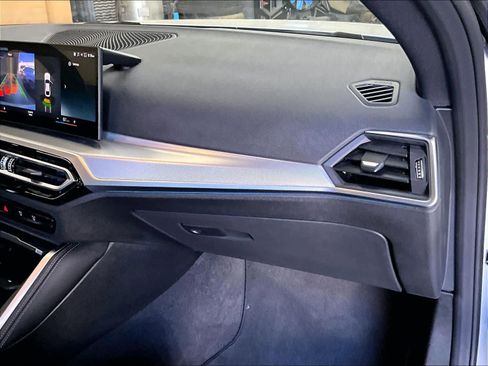 Used 2023 BMW i4 eDrive40 w/ M Sport Package RWD image 18
