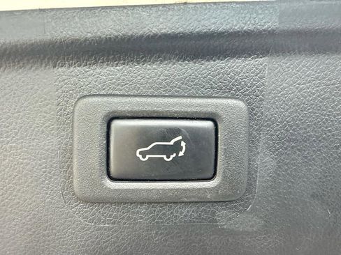 Used 2016 Subaru Outback 2.5i Premium AWD/4WD image 28