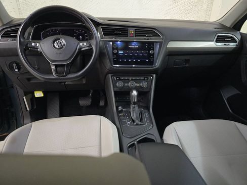 Used 2019 Volkswagen Tiguan SEL FWD image 10