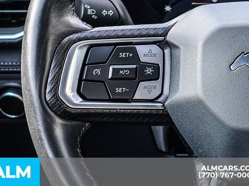 Used 2025 Ford Mustang Premium RWD image 27