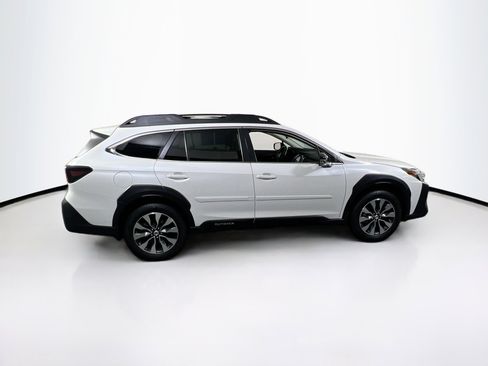 Used 2023 Subaru Outback Limited XT image 4