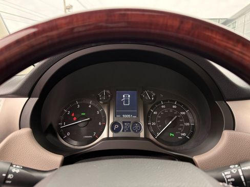 Used 2016 Lexus GX 460 Luxury w/ Preferred Accessory Package image 52