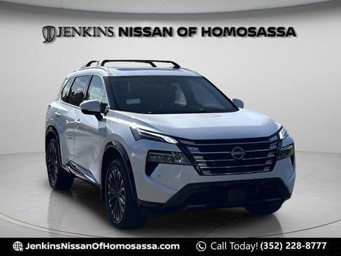 New 2026 Nissan Rogue Platinum AWD/4WD image 1