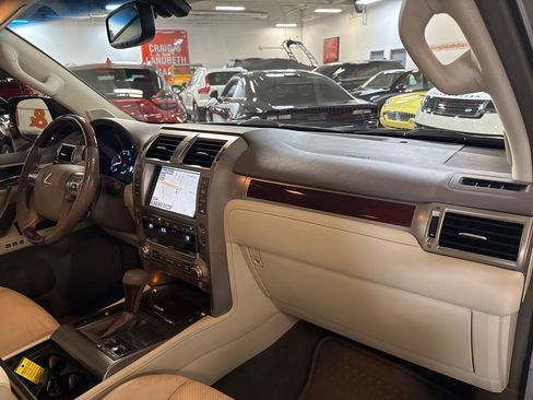 Used 2016 Lexus GX 460 460 image 20