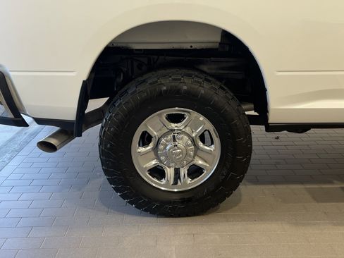 Used 2022 RAM 2500 Big Horn w/ Cold Weather Group image 34