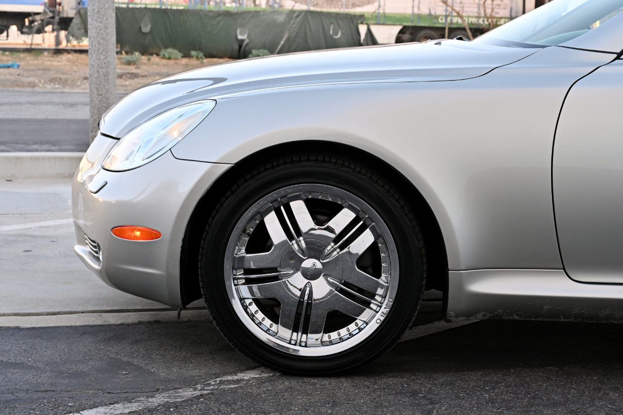 Used 2002 Lexus SC 430 Convertible RWD image 25