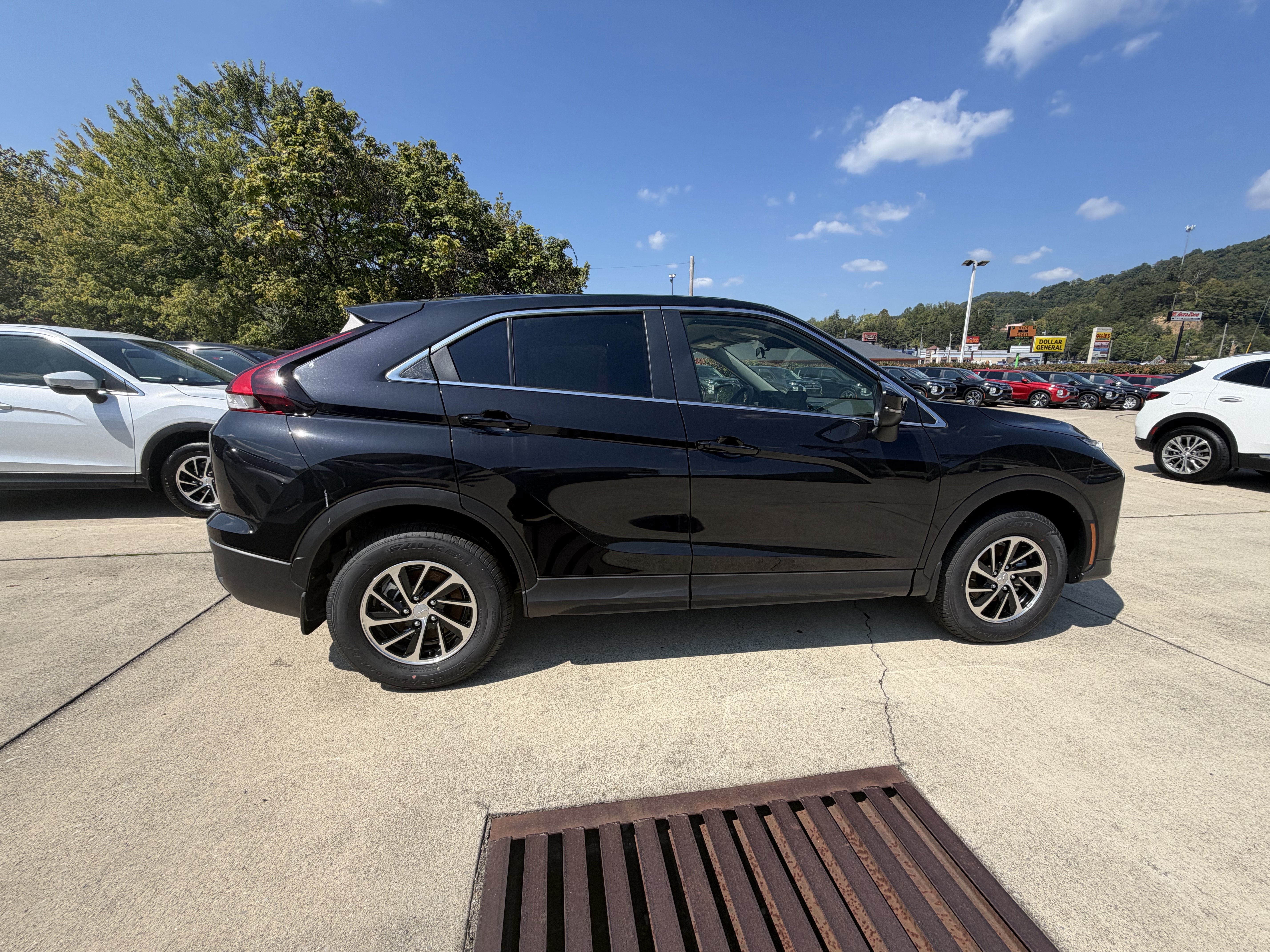 New 2026 Mitsubishi Eclipse Cross ES AWD/4WD image 8