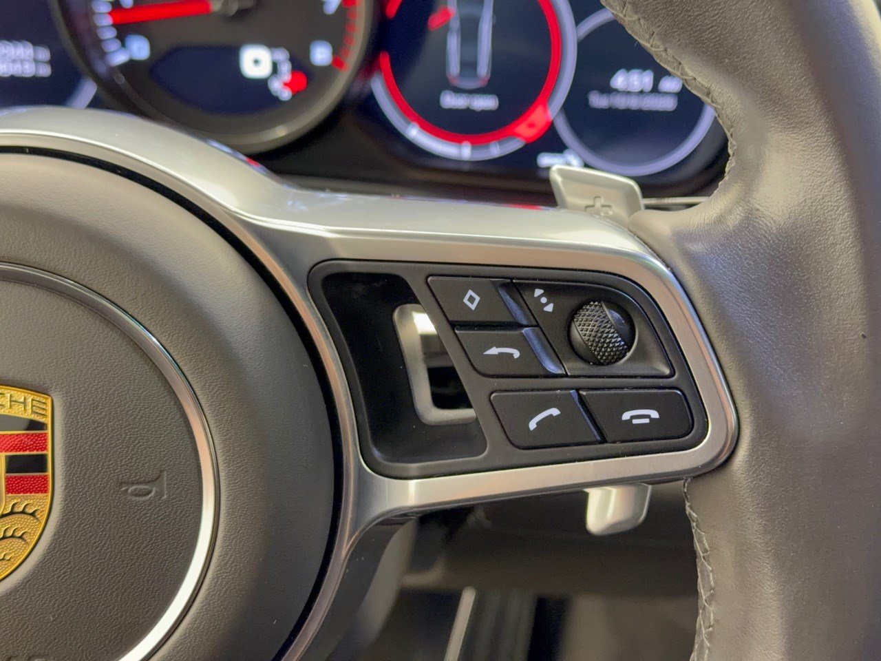 Used 2020 Porsche Panamera 4S AWD/4WD image 19