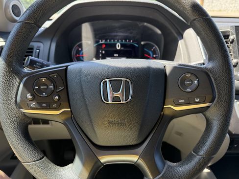 Used 2020 Honda Pilot EX image 14