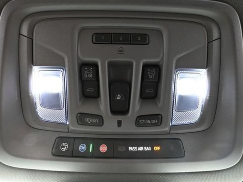 Used 2026 Chevrolet Silverado 1500 LTZ w/ LTZ Premium Package AWD/4WD image 45