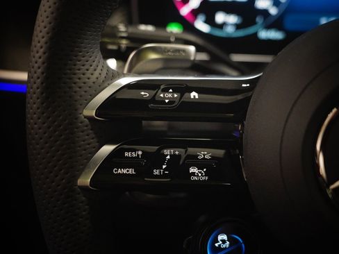 New 2026 Mercedes-Benz GLC 43 AMG 4MATIC Coupe image 19