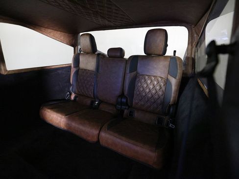 Used 2025 Jeep Gladiator Sport AWD/4WD image 37