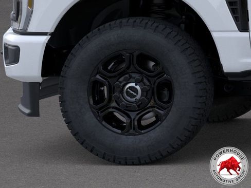 New 2026 Ford F250 4x4 Crew Cab Super Duty image 21
