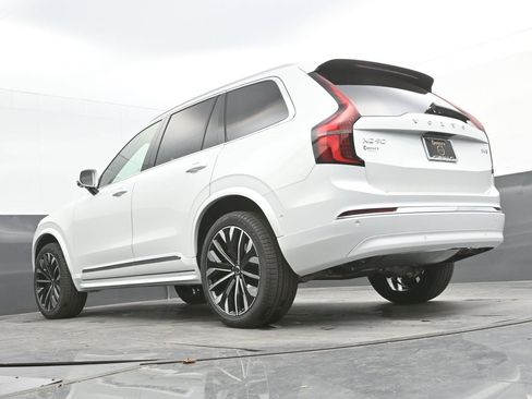 New 2026 Volvo XC90 B6 Ultra w/ Protection Package Premier image 27