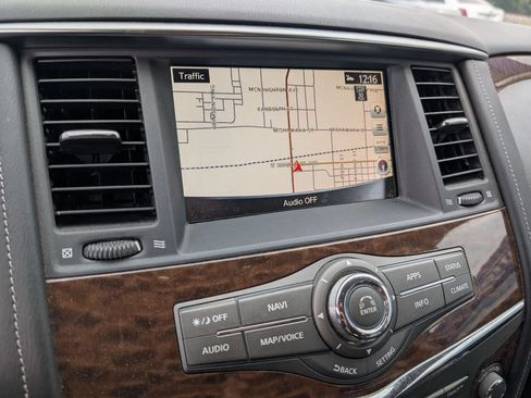 Used 2019 Nissan Armada SV w/ Driver Package AWD/4WD image 10