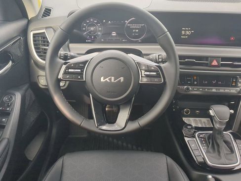 New 2026 Kia Seltos EX image 14