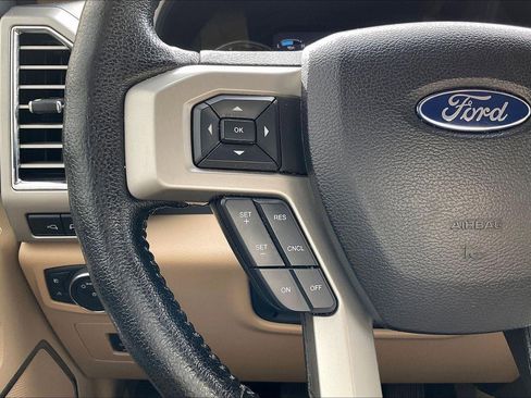 Used 2016 Ford F150 Lariat w/ Equipment Group 502A Luxury image 21