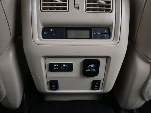 Used 2020 Nissan Pathfinder SL w/ Cargo Package image 35