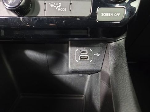 Used 2024 Jeep Compass Latitude AWD/4WD image 25