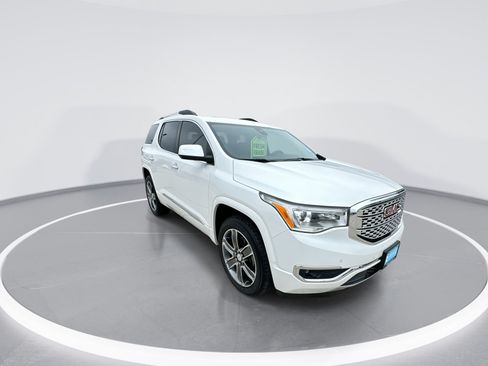Certified 2018 GMC Acadia Denali w/ Technology Package AWD/4WD image 2