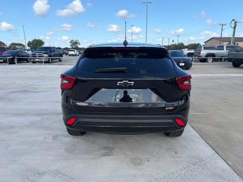 Used 2025 Chevrolet Trax RS w/ Driver Confidence Package FWD image 6