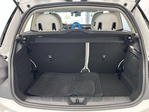 Certified 2025 MINI Cooper 2-Door Hardtop image 5