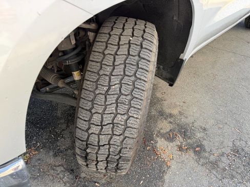 Used 2020 Chevrolet Silverado 1500 LT image 8