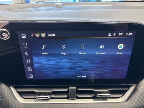 New 2026 Chevrolet Equinox LT w/ Convenience Package II image 17