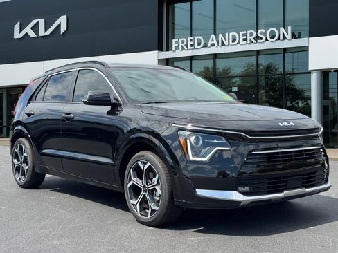 New 2025 Kia Niro EX Touring image 1