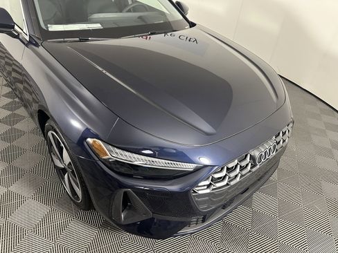 Used 2025 Audi A5 2.0T Premium Plus w/ Premium Plus image 9