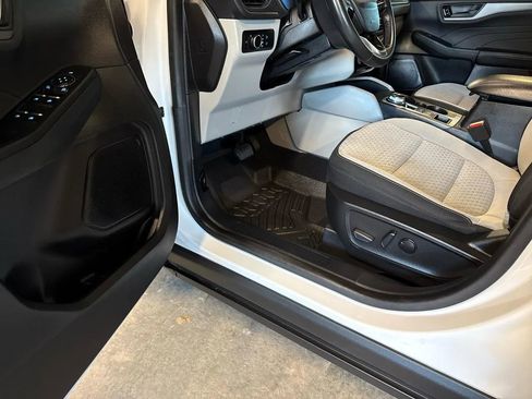 Used 2023 Ford Escape Active w/ Tech Pack #1 image 46