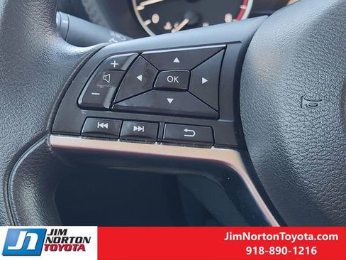 Used 2024 Nissan Sentra SV image 29